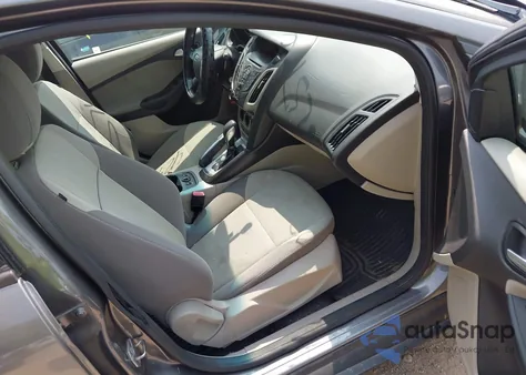 2013 Ford Focus Se z USA, uszkodzony, nr VIN 1FADP3F20DL199519